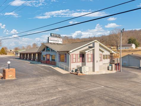 1201 Livingston Highway Byrdstown TN 38549