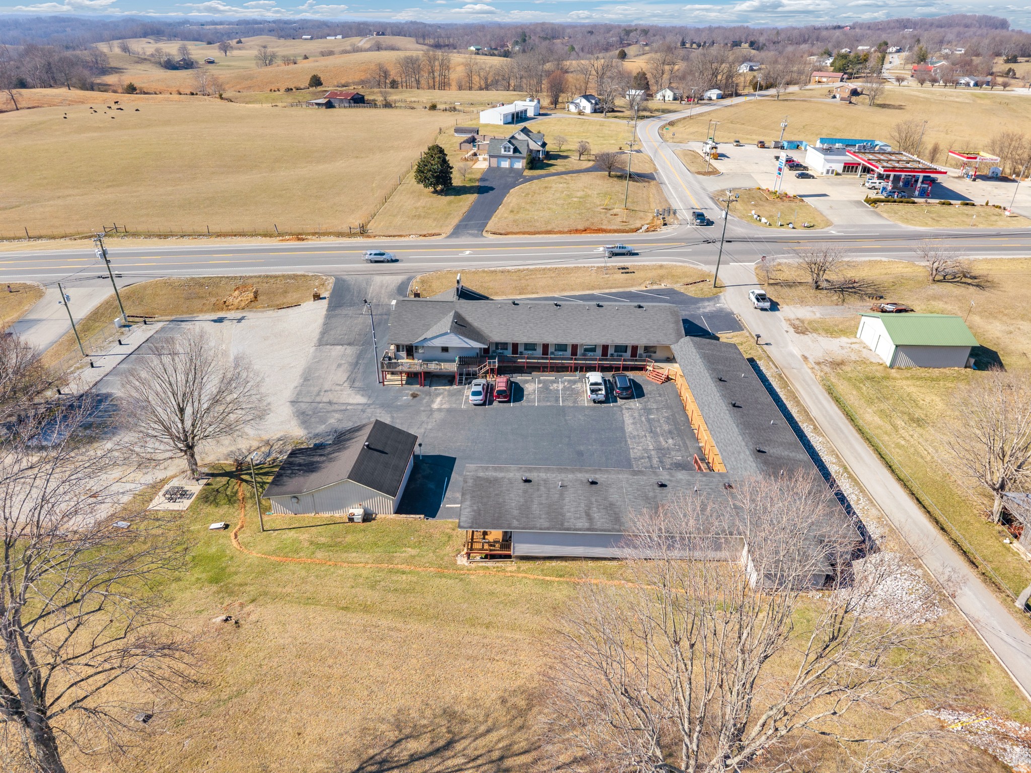 1201 Livingston Highway Byrdstown TN 38549
