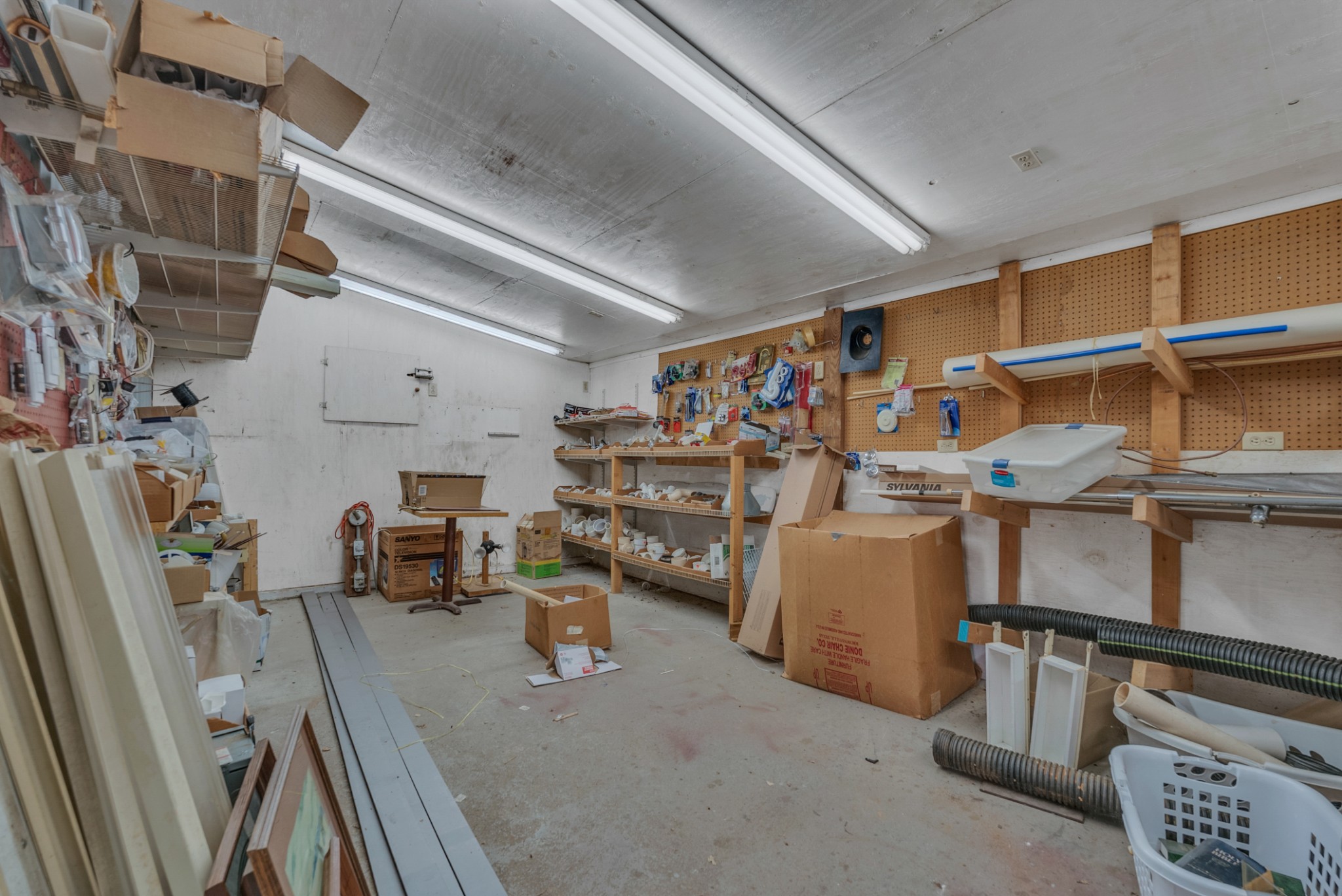 1201 Livingston Highway Byrdstown TN 38549