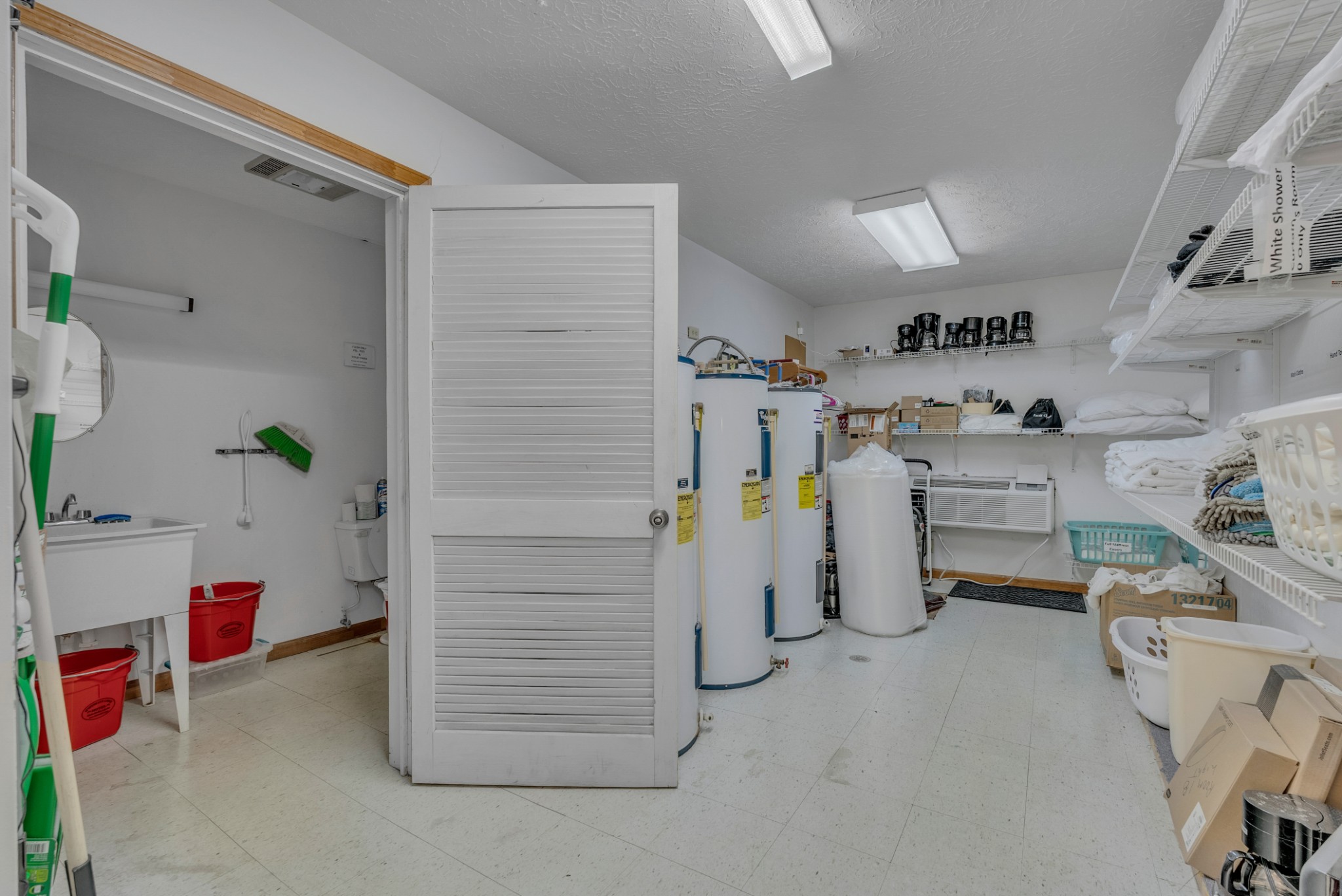 1201 Livingston Highway Byrdstown TN 38549
