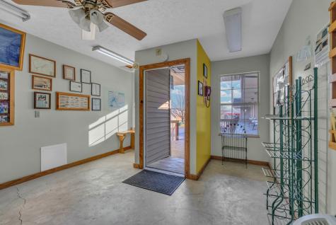 1201 Livingston Highway Byrdstown TN 38549