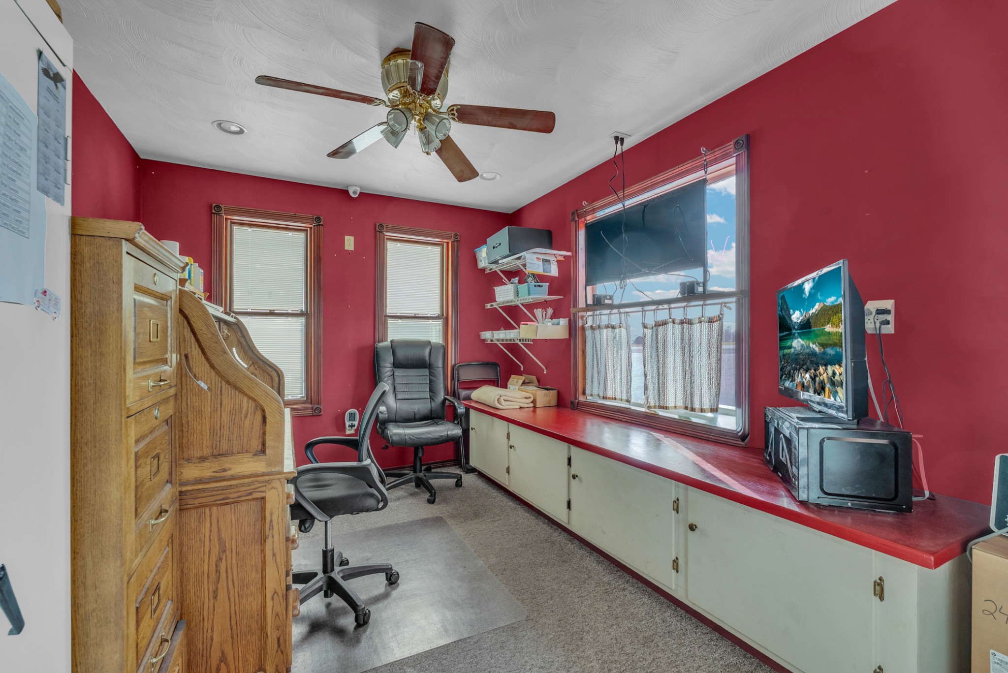 1201 Livingston Highway Byrdstown TN 38549