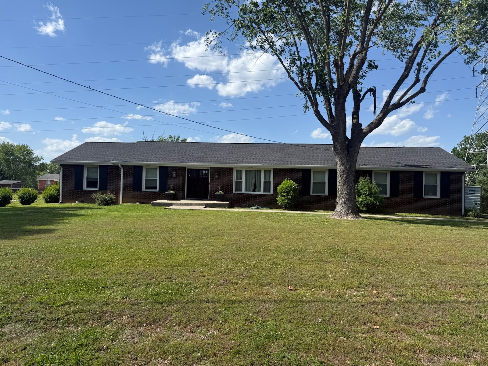 4086 Lake Parkway Hermitage TN 37076