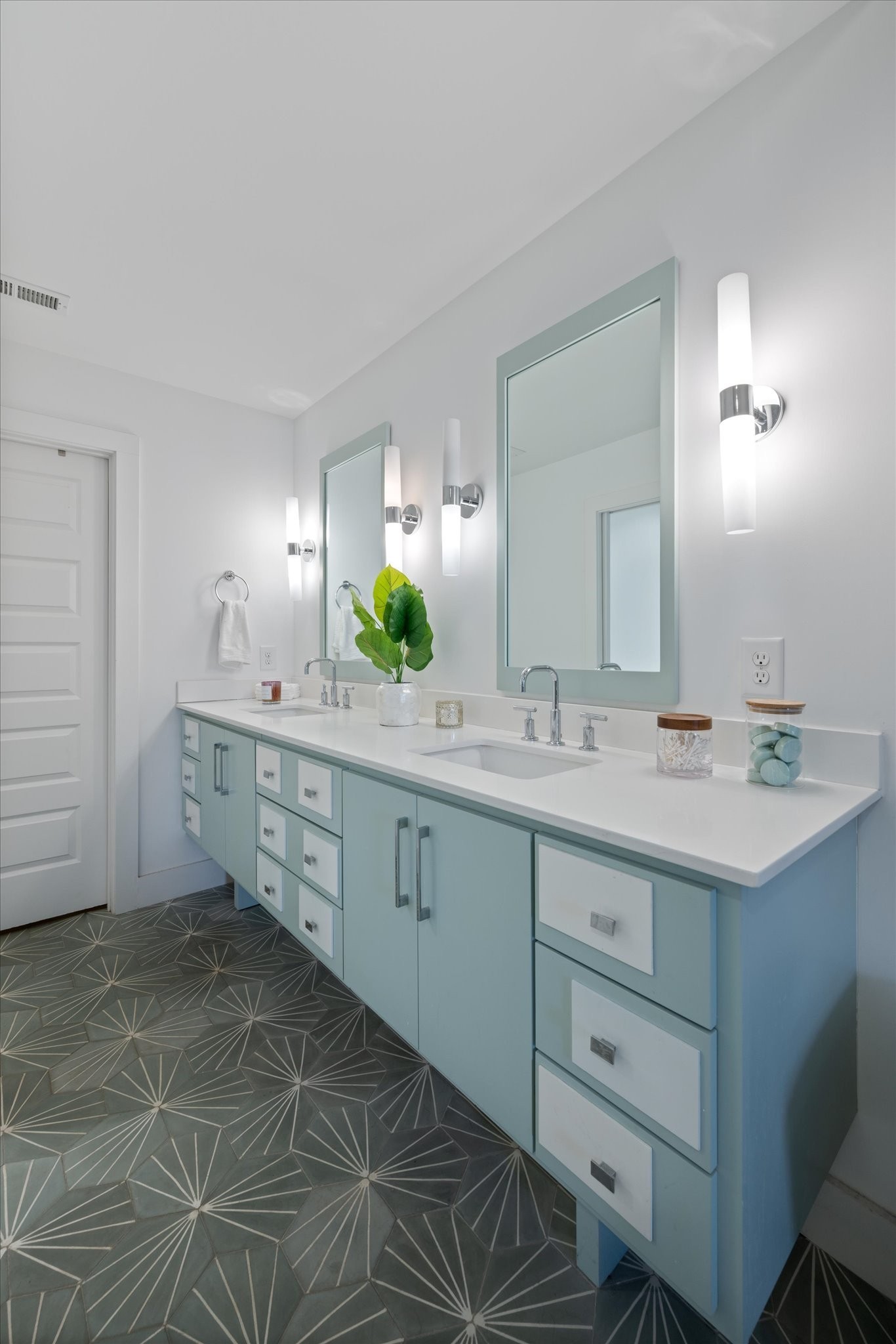 405 Avoca Street Nashville TN 37203