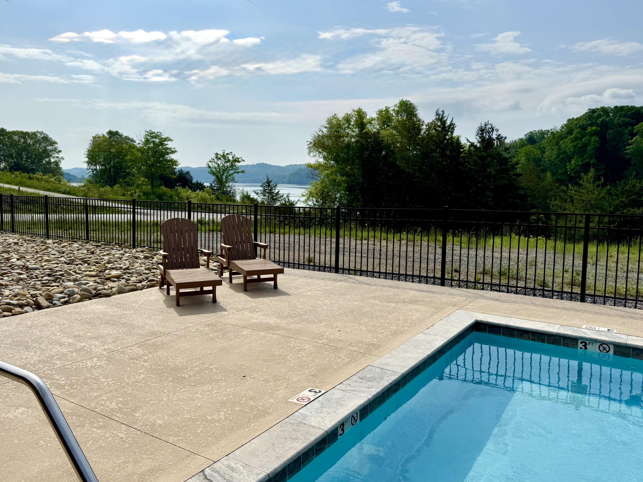 1315 Still Mountain Way Dandridge TN 37725