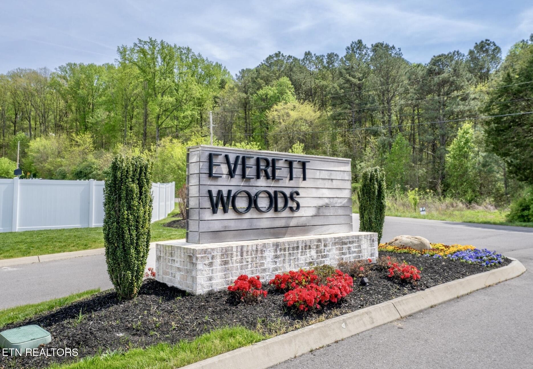1210 Belle Pond Avenue Knoxville TN 37932