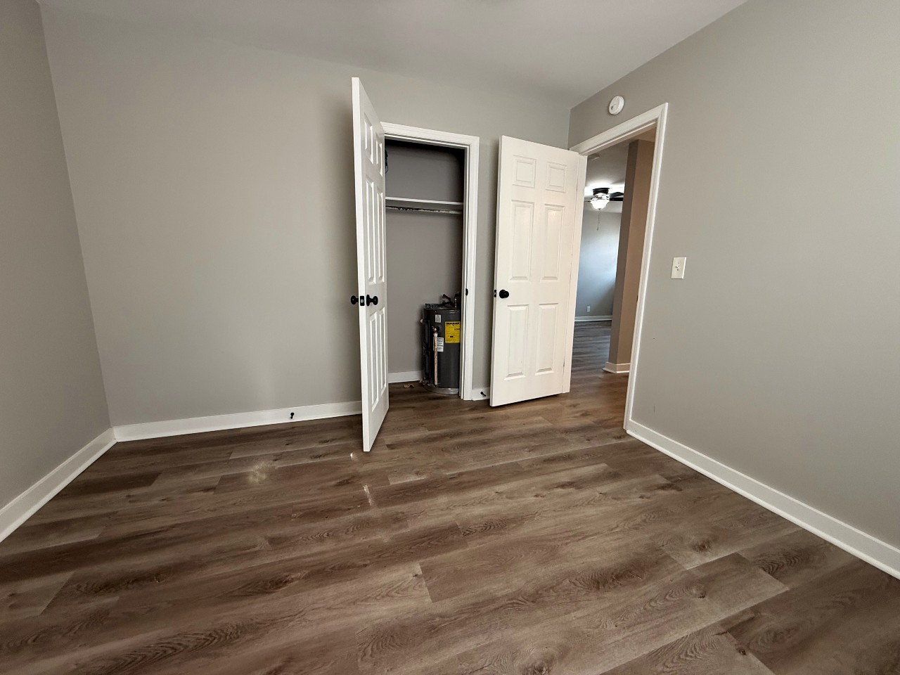 1615A 22nd Avenue North, N Nashville TN 37208