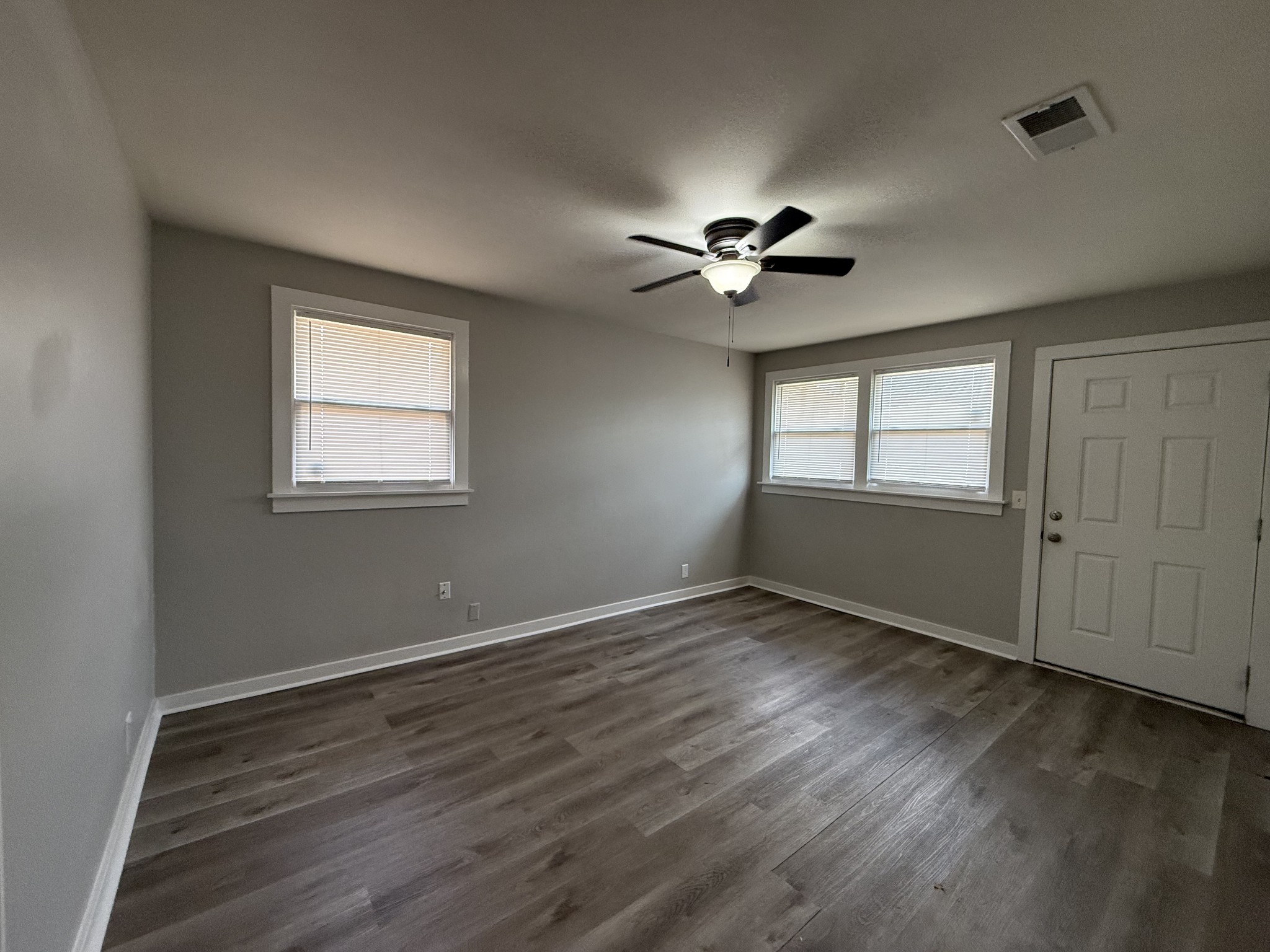 1615A 22nd Avenue North, N Nashville TN 37208
