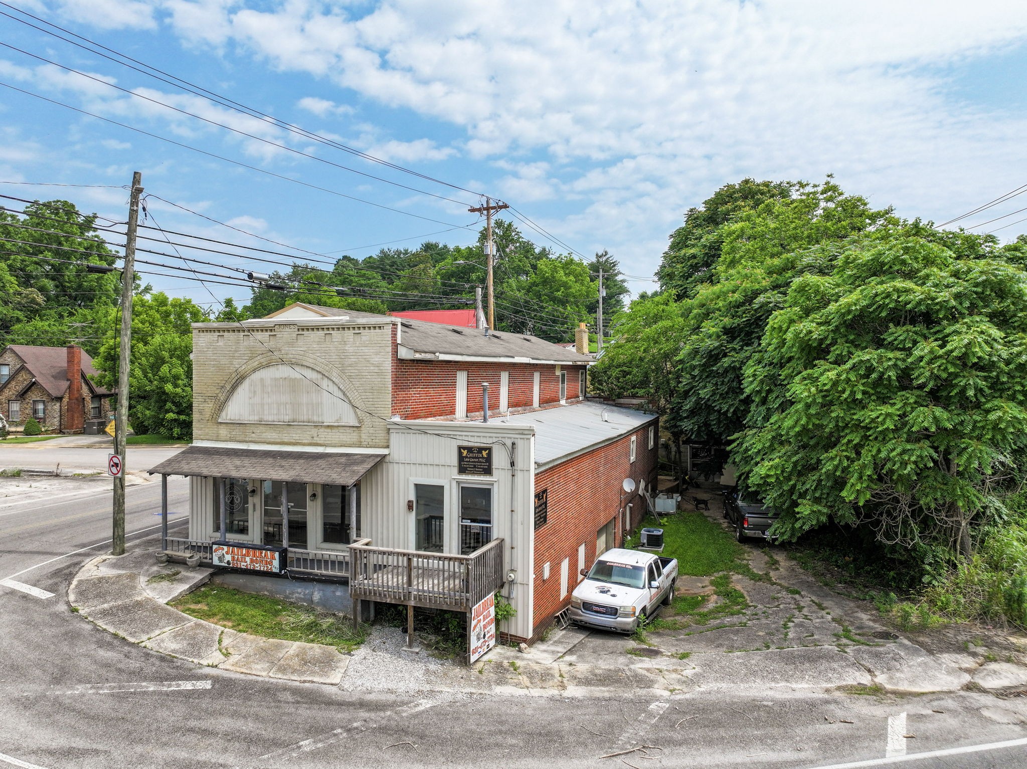 100 W Sparta Street Mcminnville TN 37110