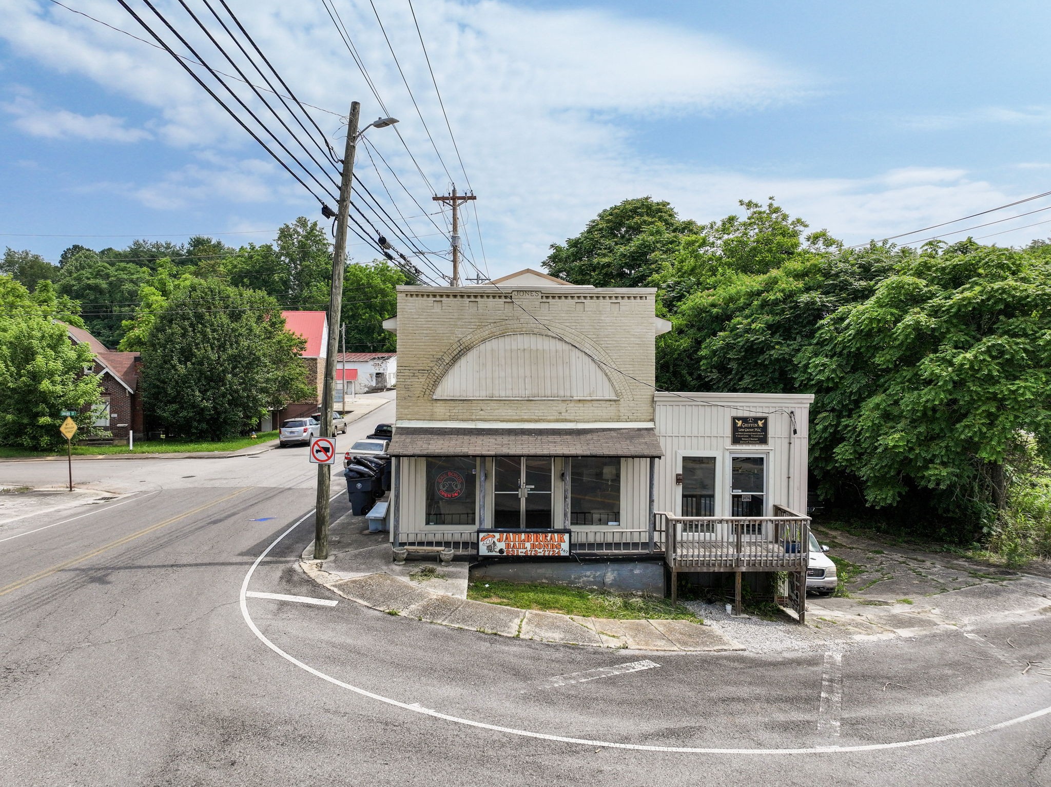 100 W Sparta Street Mcminnville TN 37110