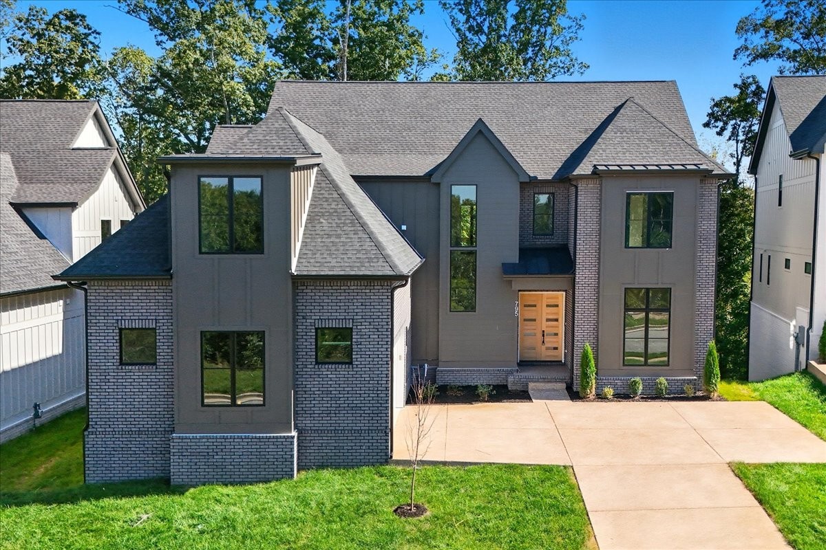 775 Summit Oaks Court Nashville TN 37221