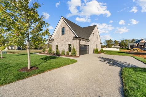 1003 Stone Creek Lane #221 Lebanon TN 37087
