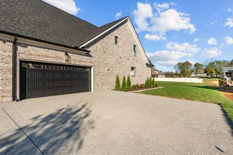 1003 Stone Creek Lane #221 Lebanon TN 37087