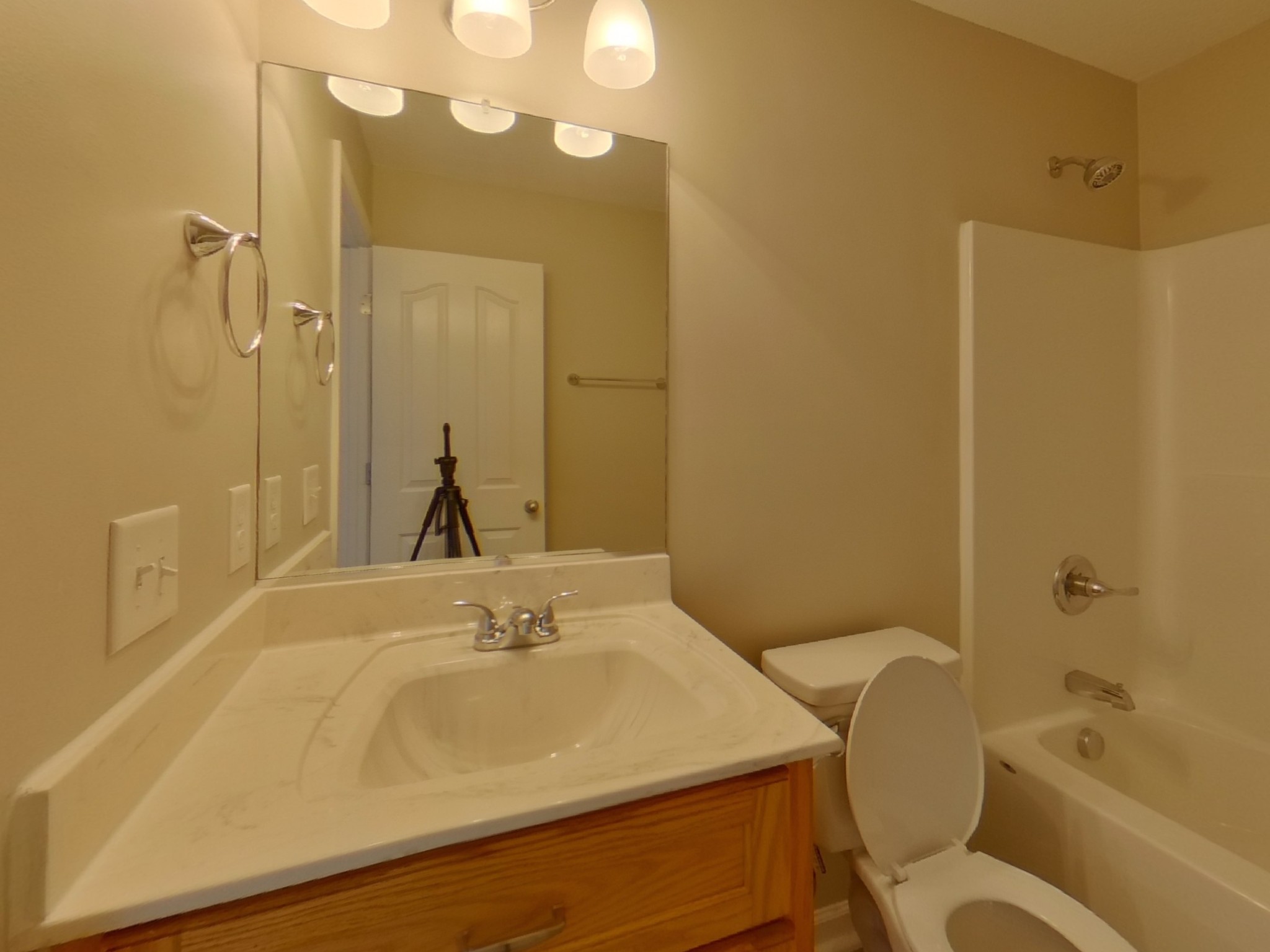 1858 Lakin Lane Columbia TN 38401