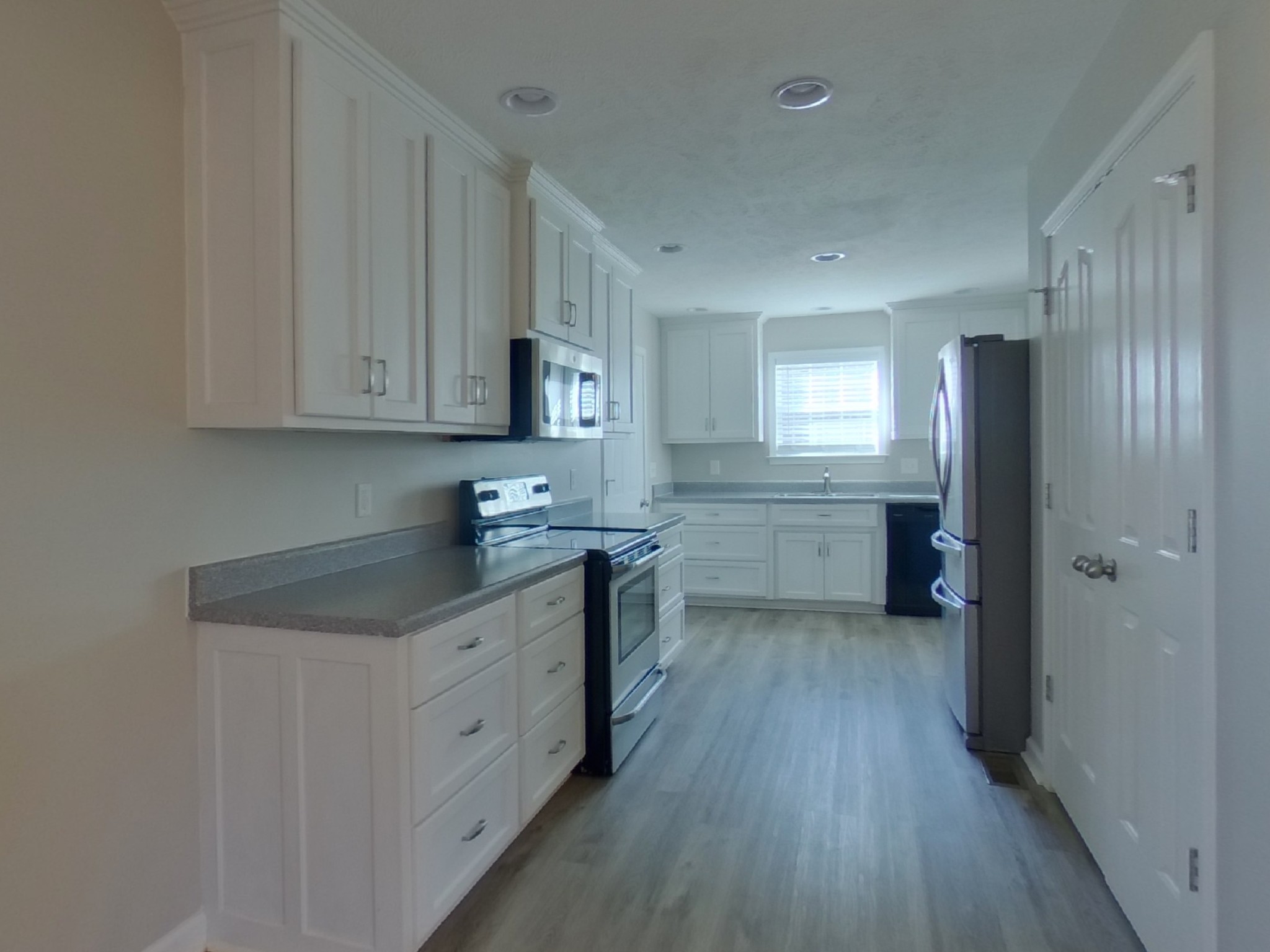 1858 Lakin Lane Columbia TN 38401