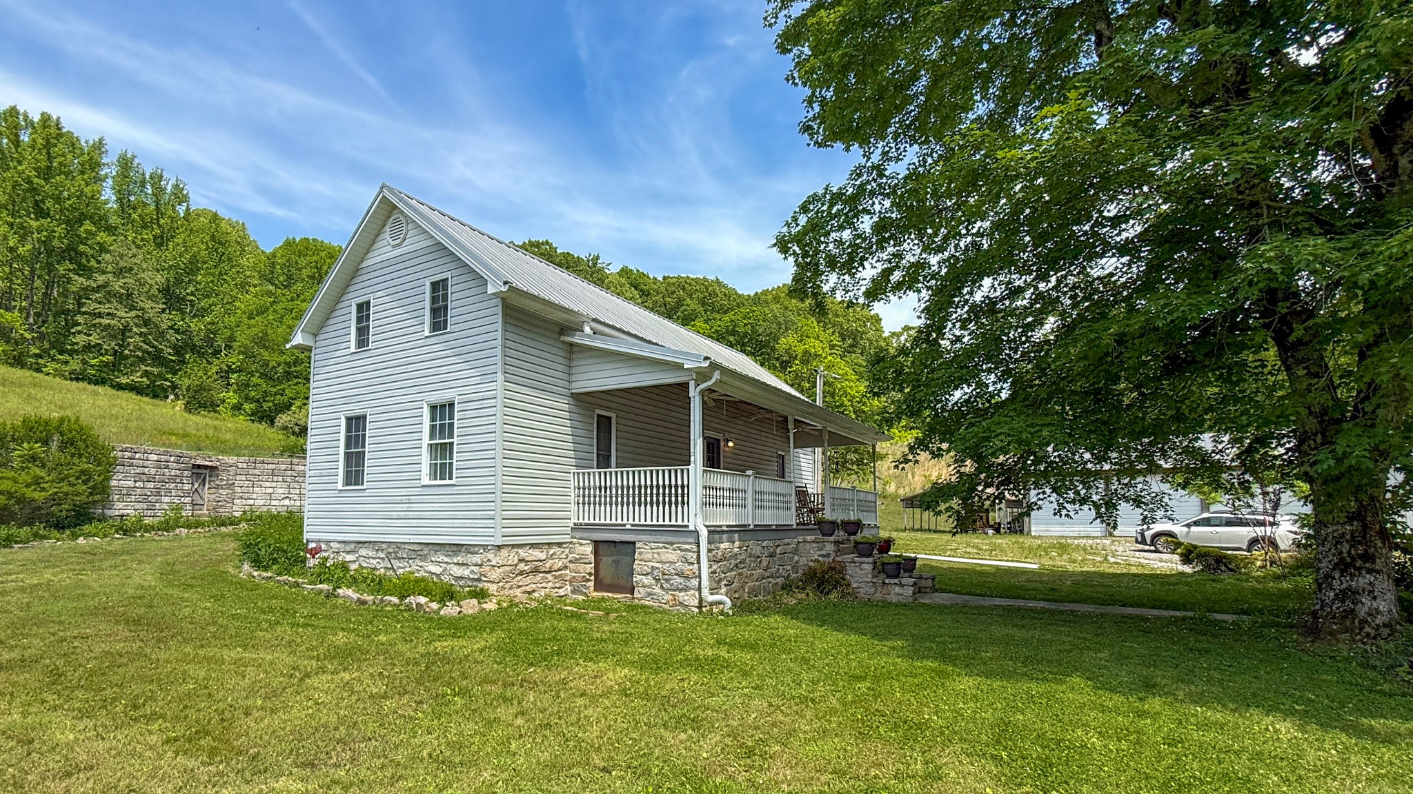 143 Buford Hughey Road Dellrose TN 38453