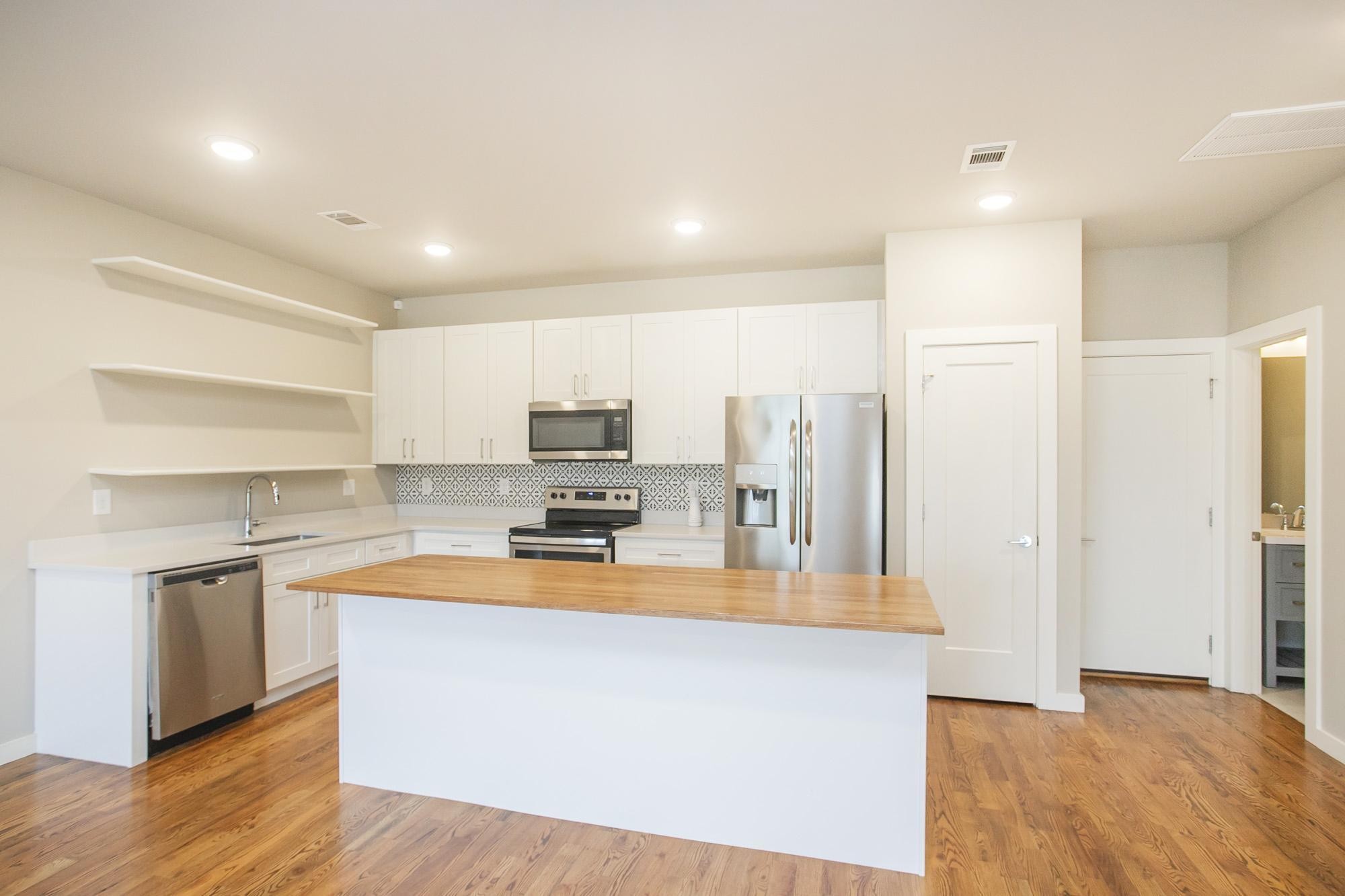 3637 Hydes Ferry Road Nashville TN 37218