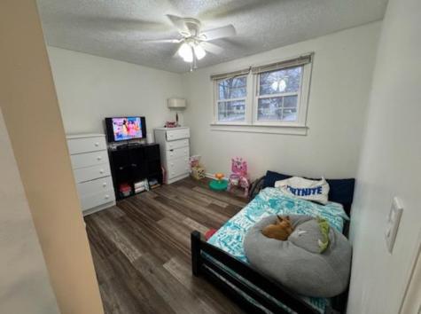 10152 W Oak Drive Bon Aqua TN 37025