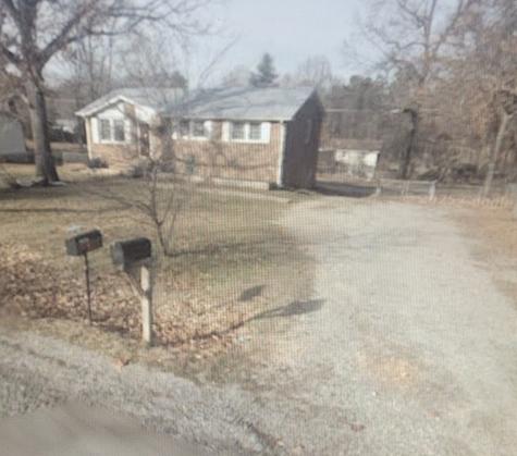 10152 W Oak Drive Bon Aqua TN 37025