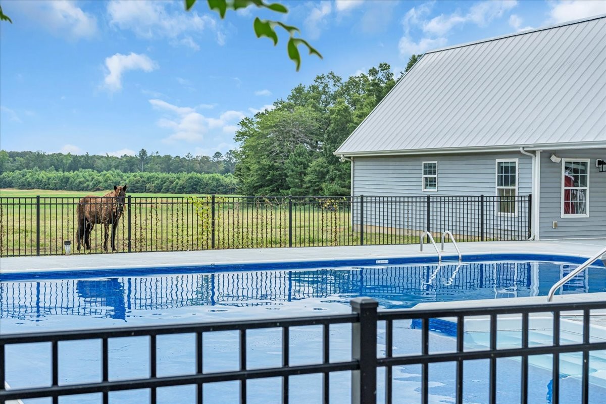 4662 Murfreesboro Highway Manchester TN 37355