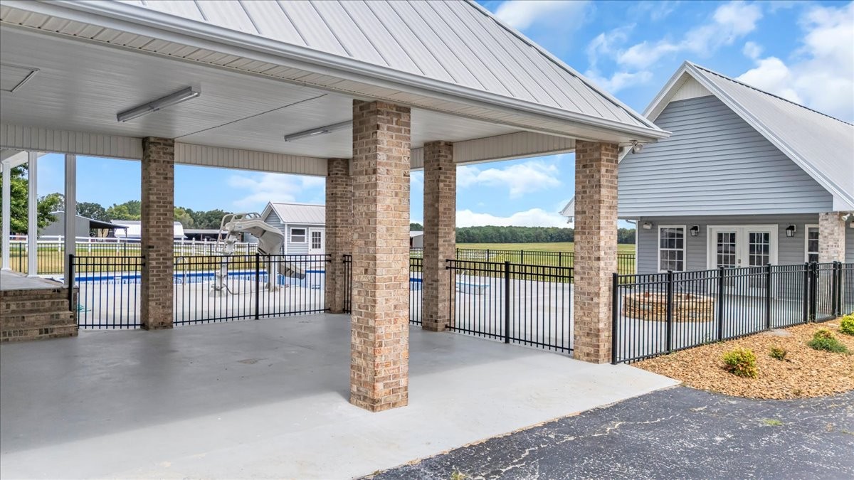 4662 Murfreesboro Highway Manchester TN 37355