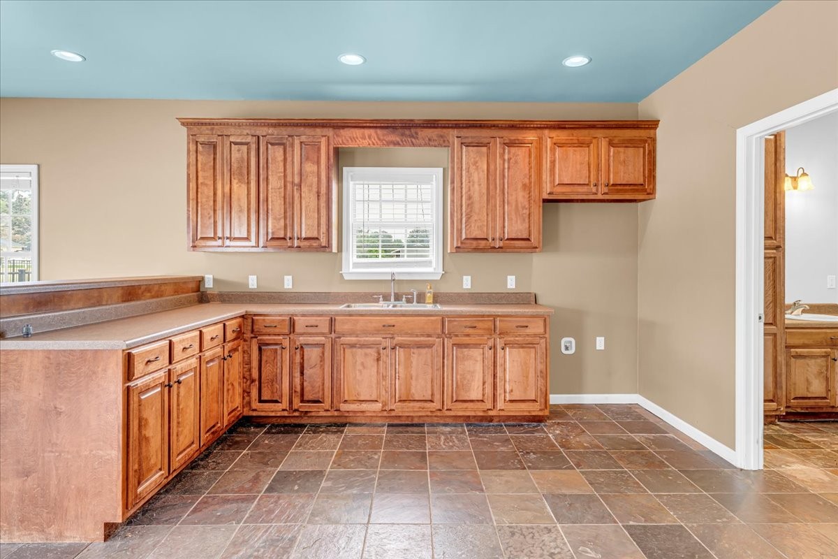 4662 Murfreesboro Highway Manchester TN 37355