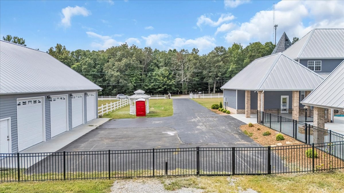 4662 Murfreesboro Highway Manchester TN 37355