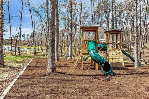 11 Acorn Cove Tracy City TN 37387