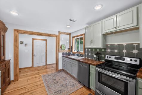 1030 Johnson Hollow Road Mc Ewen TN 37101