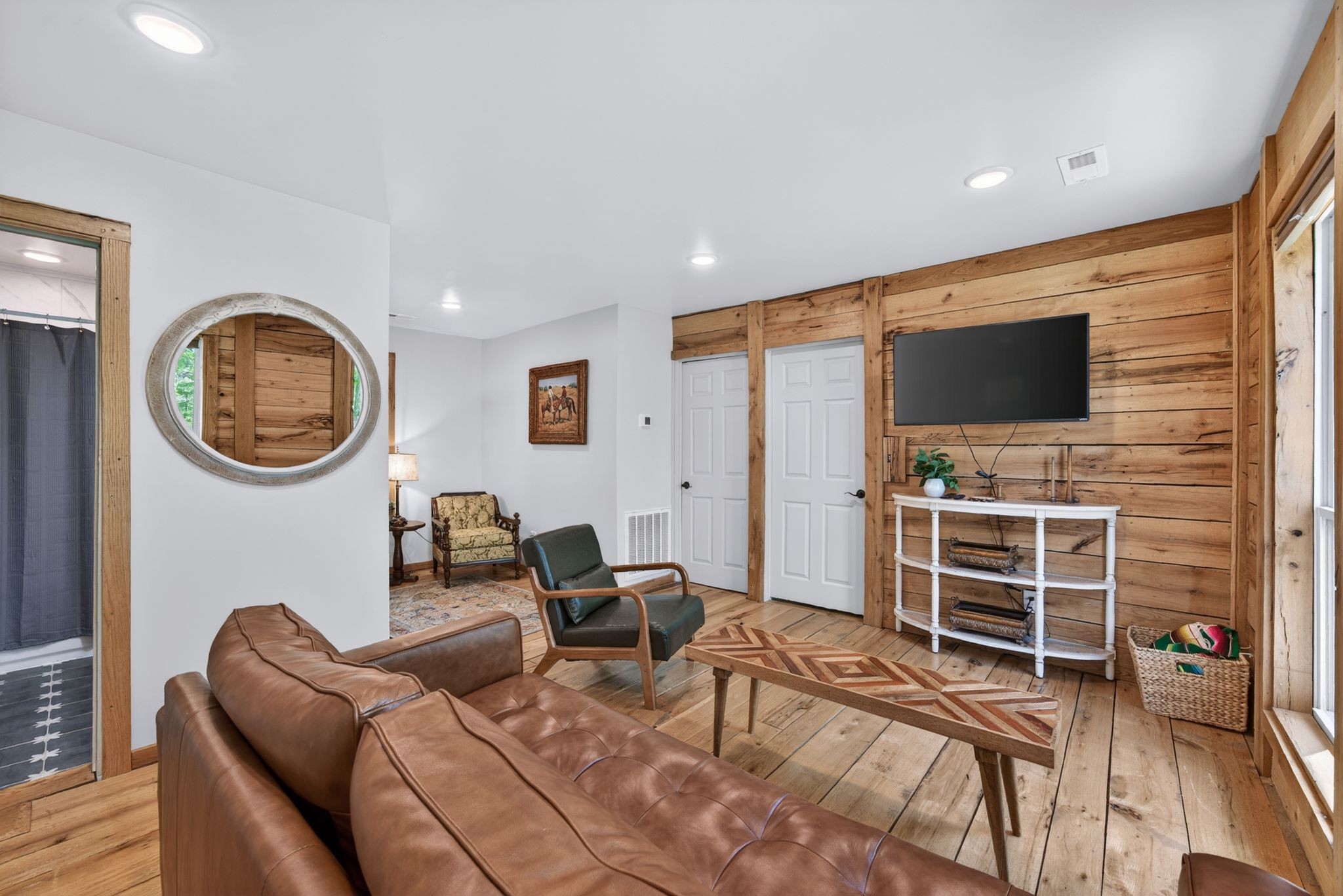 1030 Johnson Hollow Road Mc Ewen TN 37101