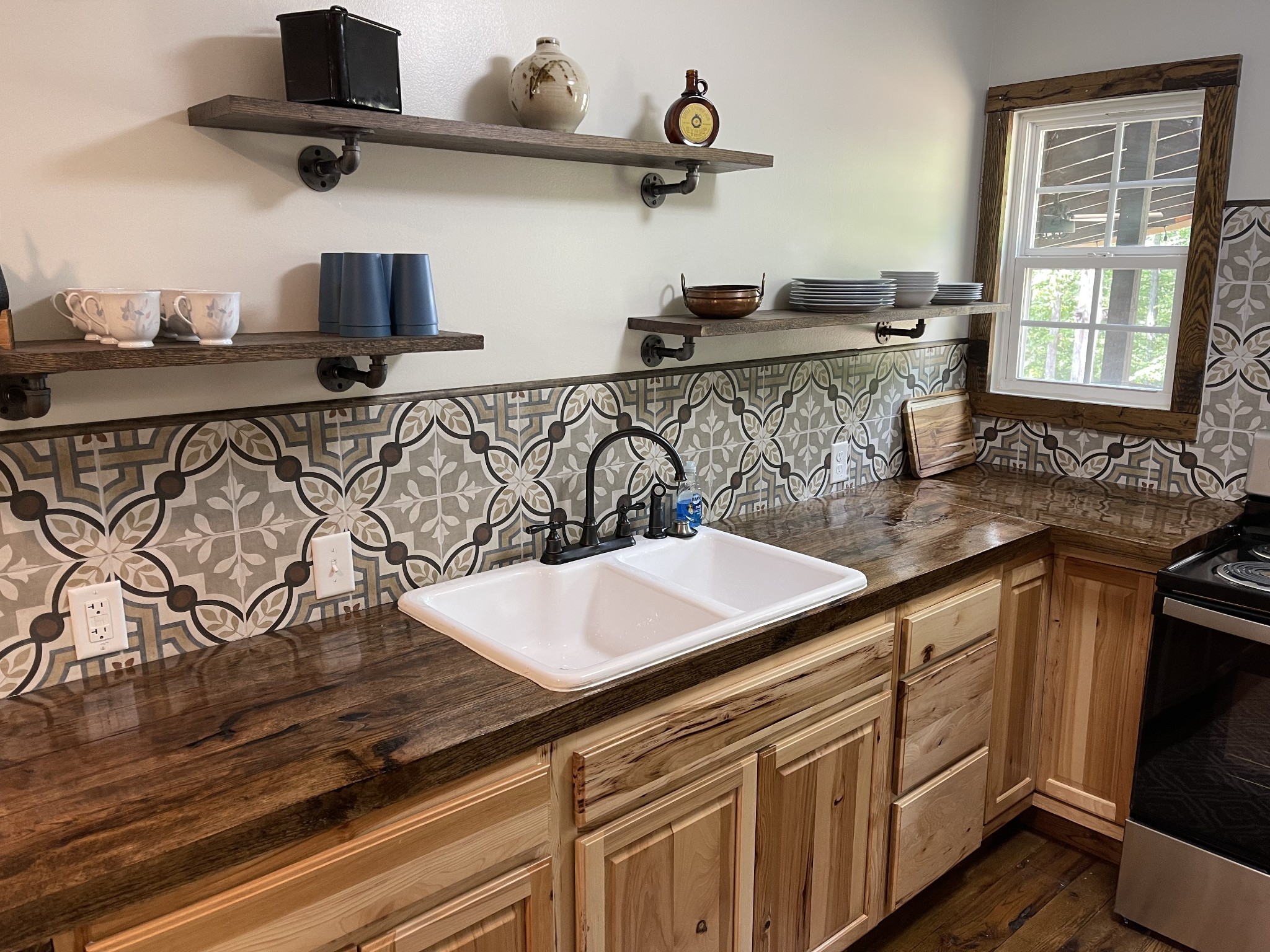 1030 Johnson Hollow Road Mc Ewen TN 37101