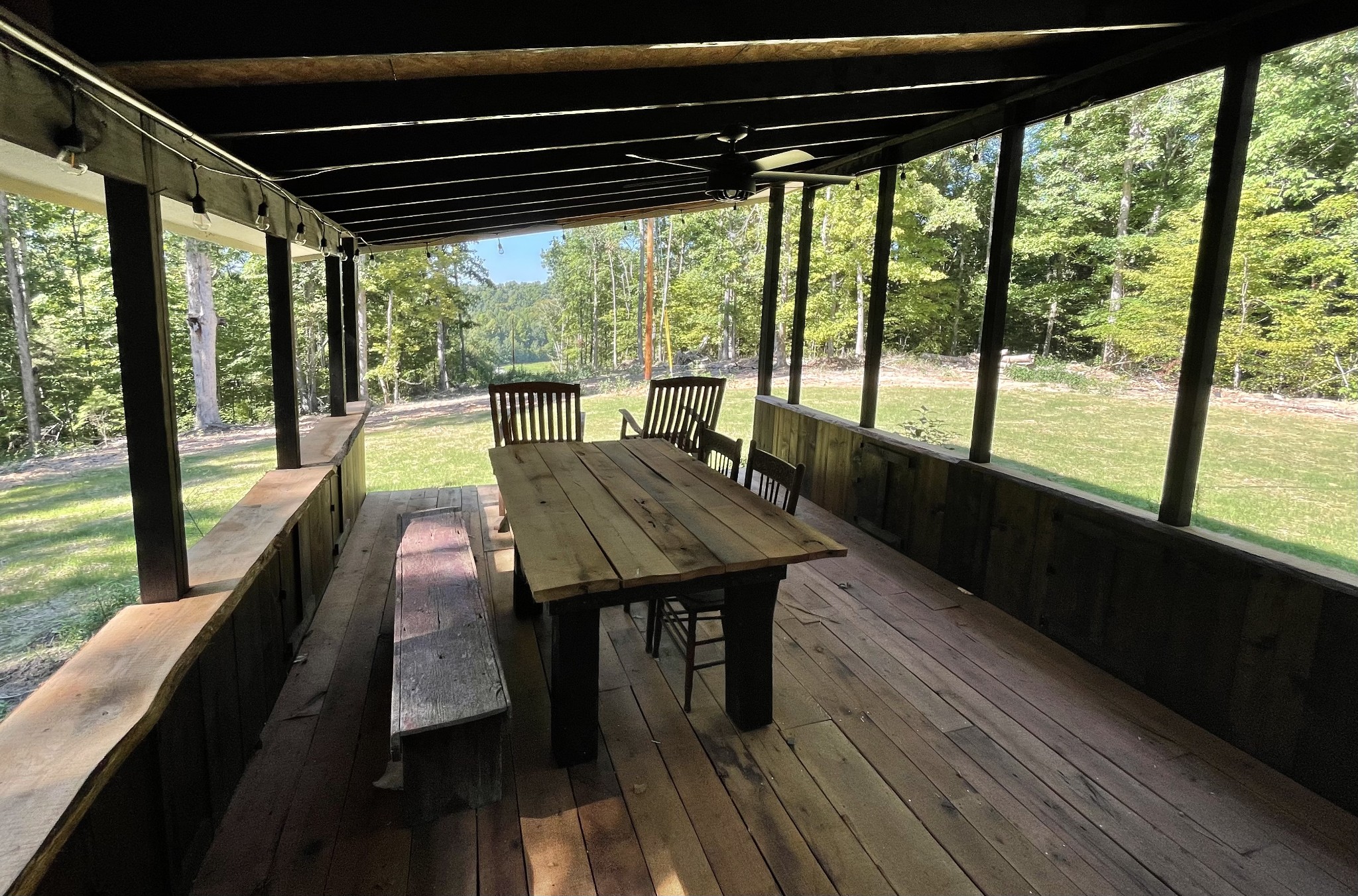 1030 Johnson Hollow Road Mc Ewen TN 37101