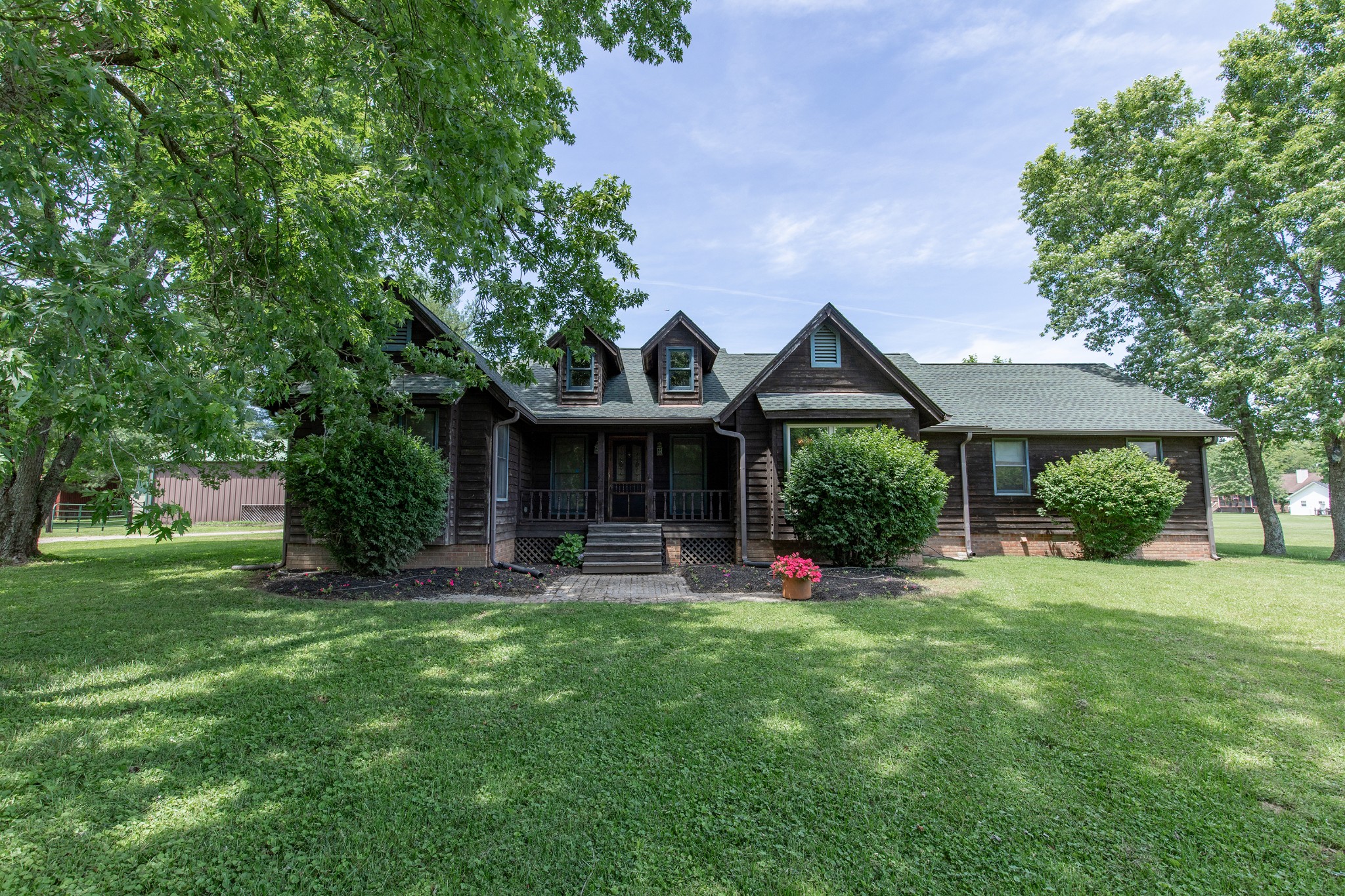 6520 Lickton Pike Goodlettsville TN 37072