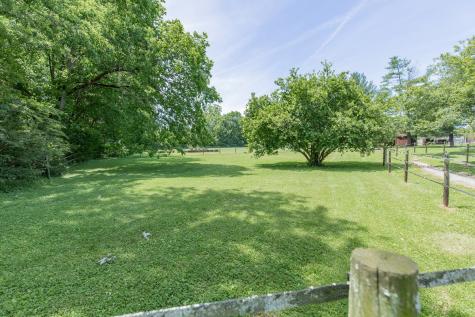6520 Lickton Pike Goodlettsville TN 37072