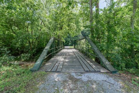 6520 Lickton Pike Goodlettsville TN 37072