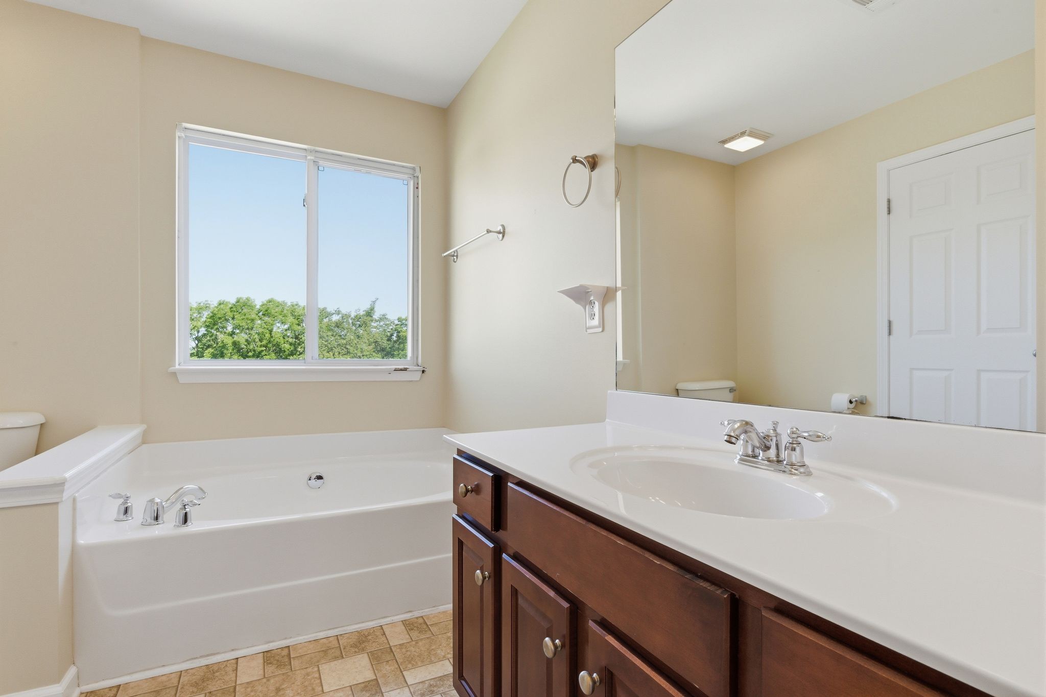 1544 Liberty Pike Franklin TN 37067