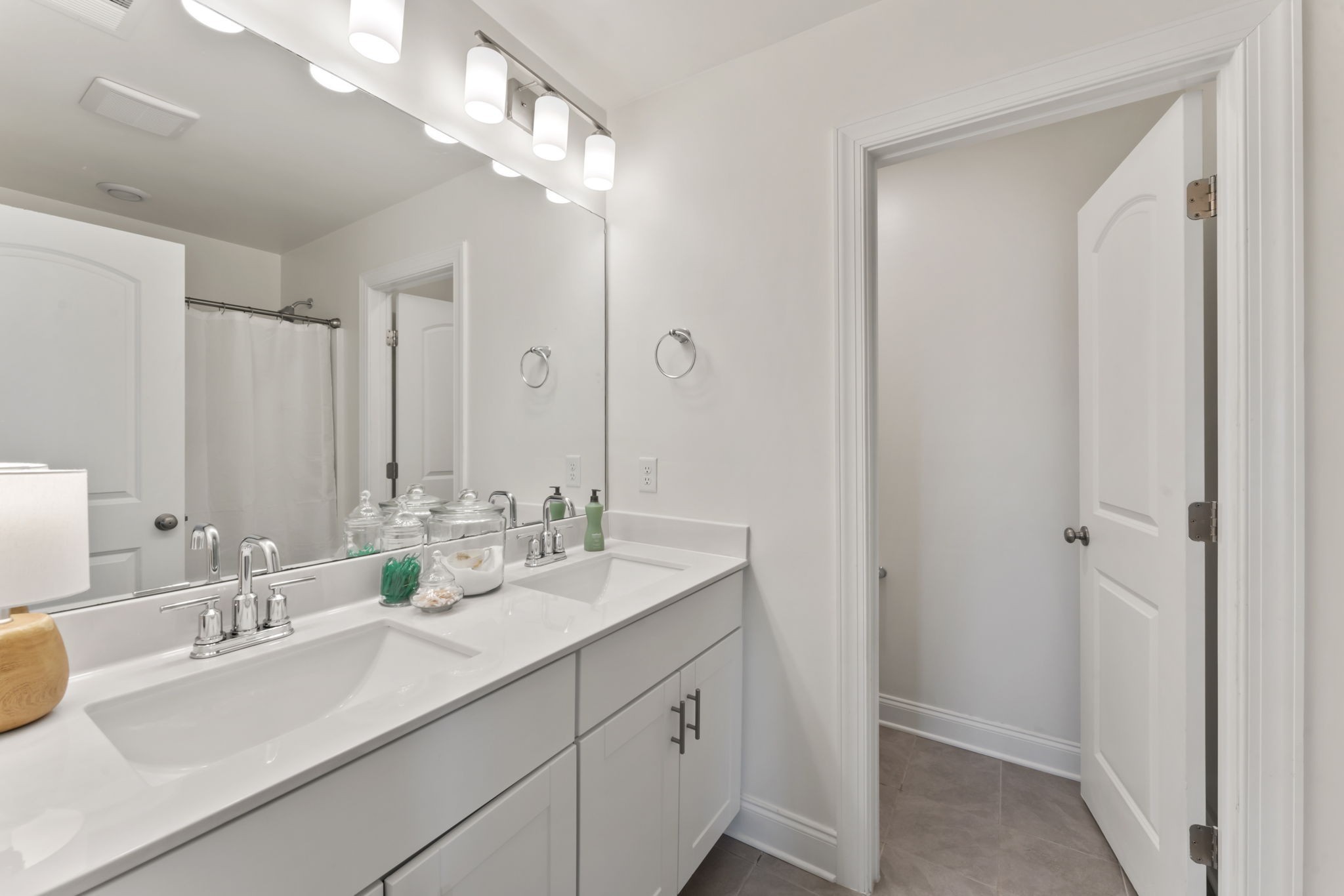 811 Arrington Way Columbia TN 38401