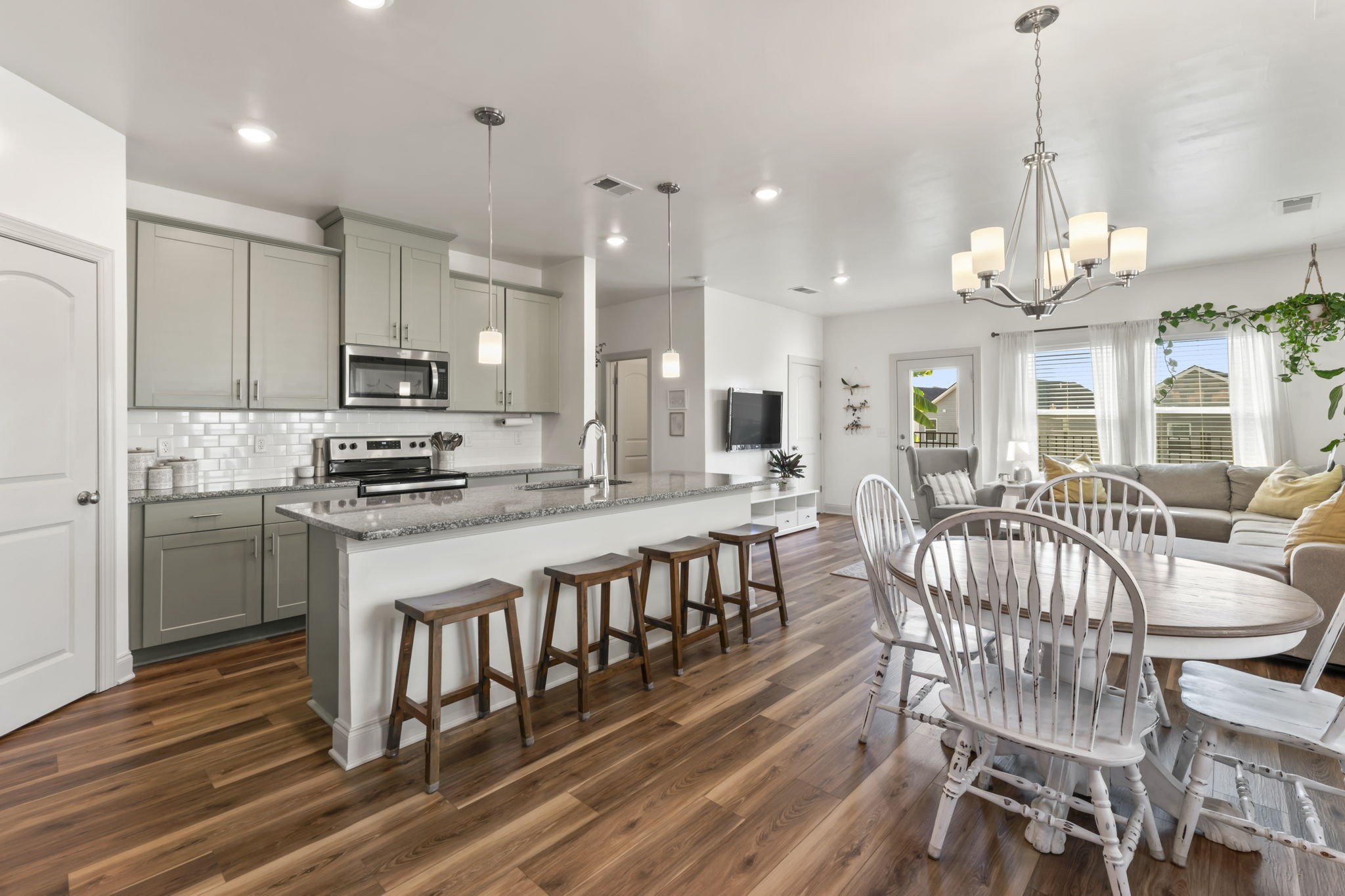 811 Arrington Way Columbia TN 38401