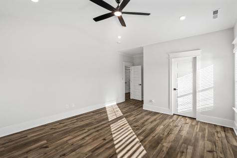 749 Brownlow Road White House TN 37188