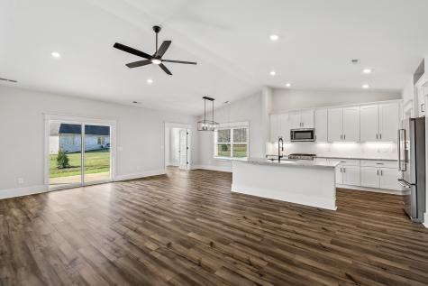 749 Brownlow Road White House TN 37188
