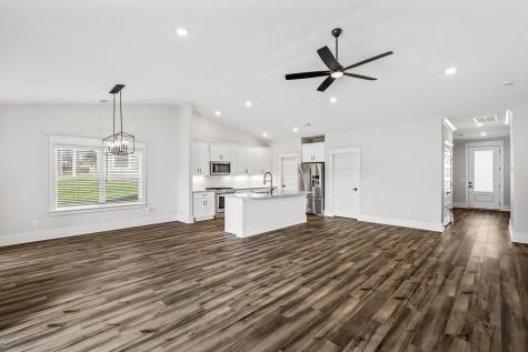 749 Brownlow Road White House TN 37188