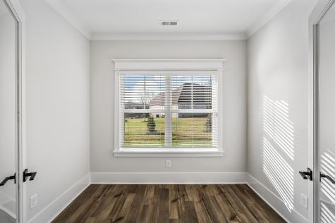 749 Brownlow Road White House TN 37188