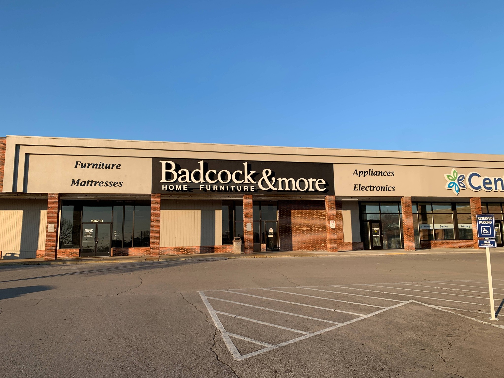 1947D Madison Street Clarksville TN 37043