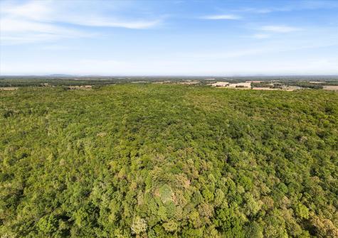 220 Gitty Up Lane Bradyville TN 37026