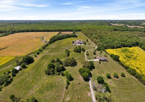 220 Gitty Up Lane Bradyville TN 37026