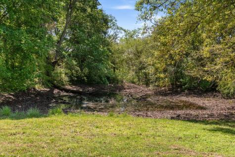220 Gitty Up Lane Bradyville TN 37026
