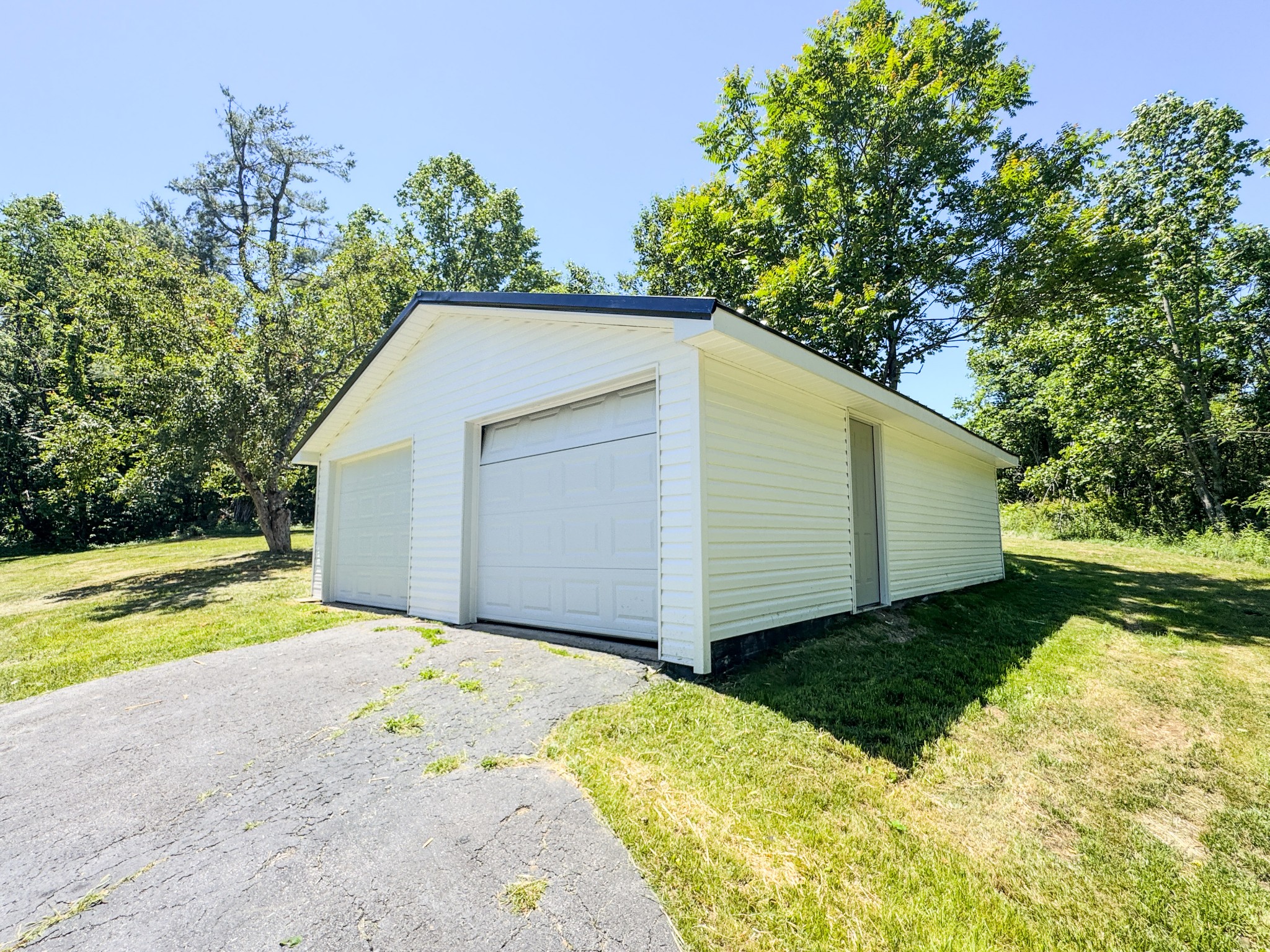 228 Howell Road Westmoreland TN 37186