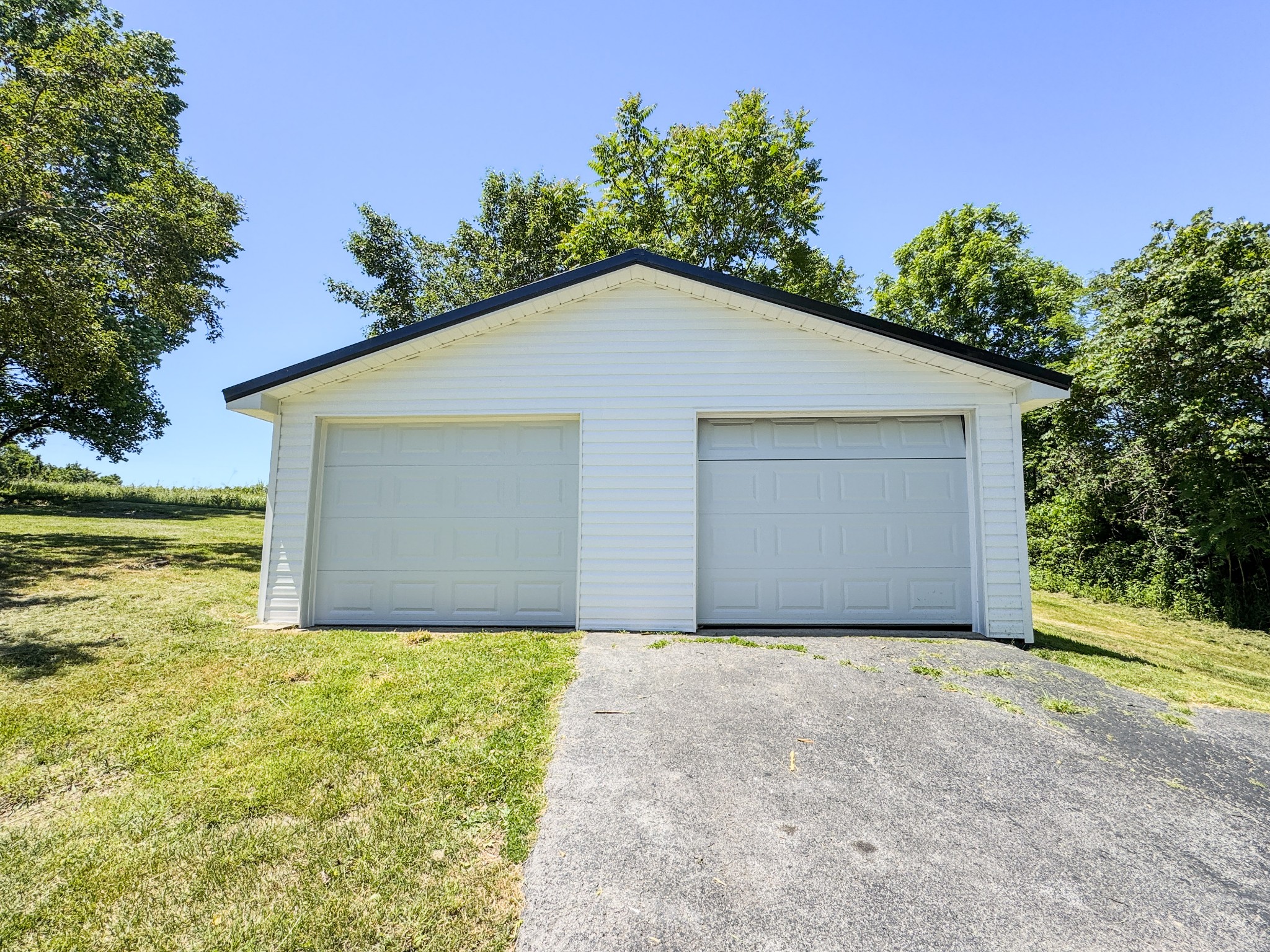 228 Howell Road Westmoreland TN 37186