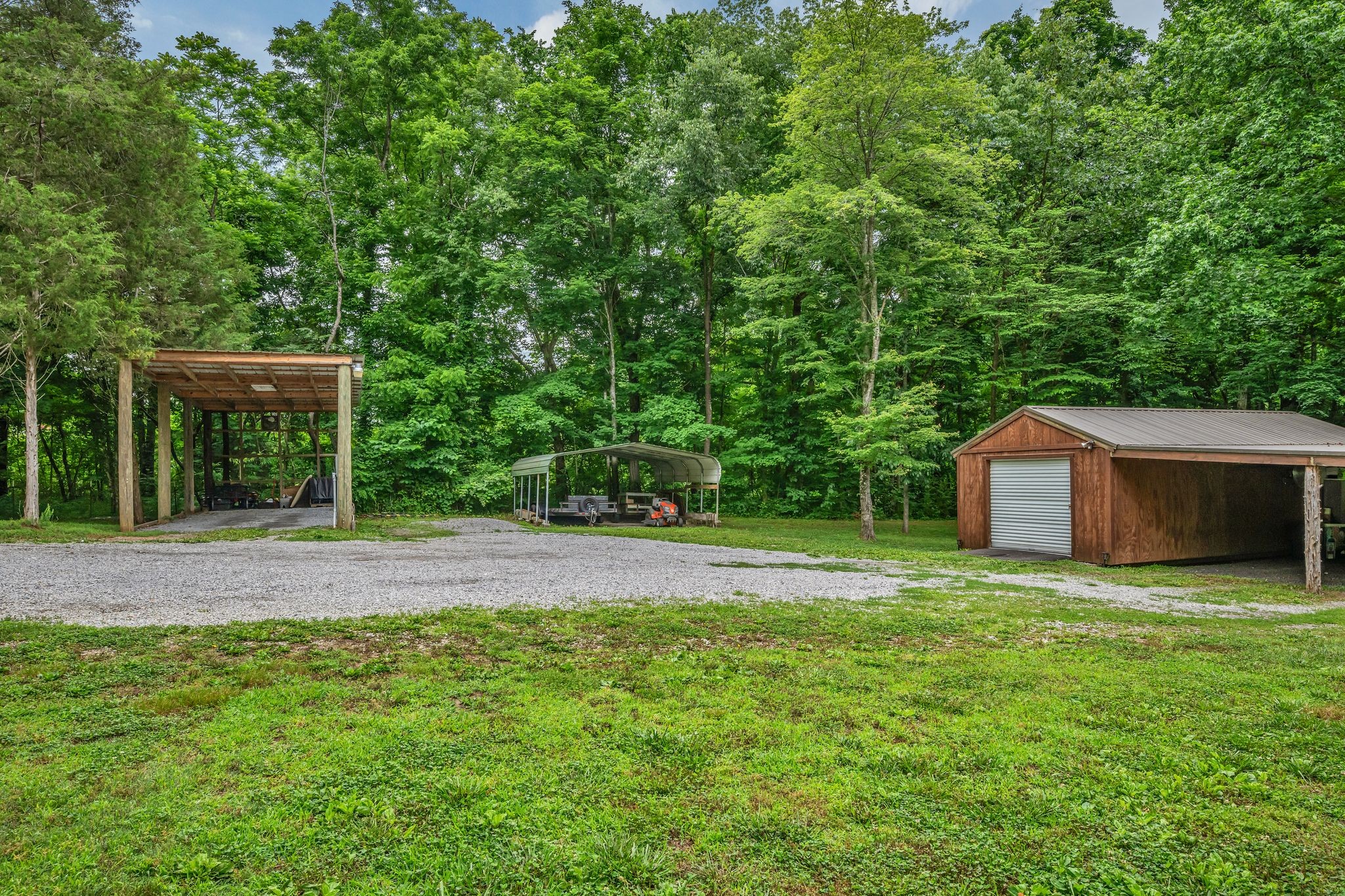2209 Highway 48 South Dickson TN 37055