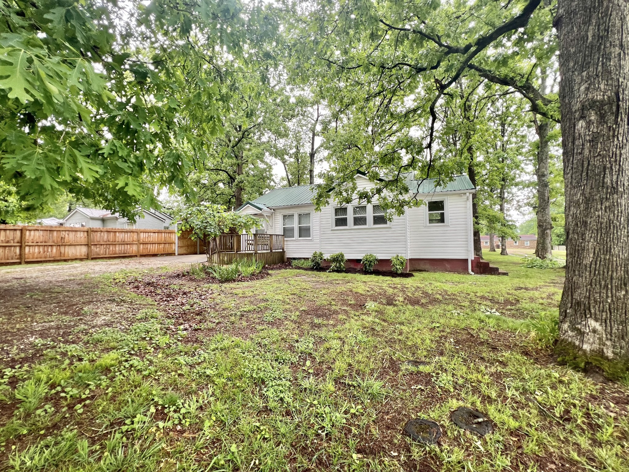 414 Broadway Avenue New Johnsonville TN 37134